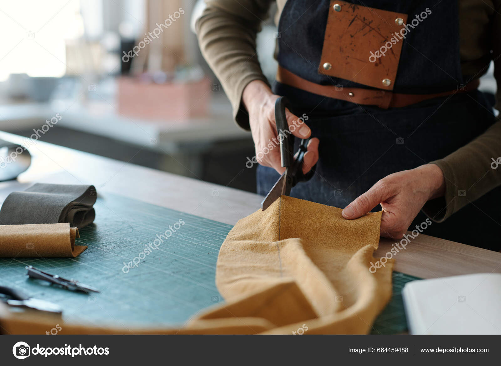 depositphotos_664459488-stock-photo-hands-mature-craftswoman-scissors-cutting (1)