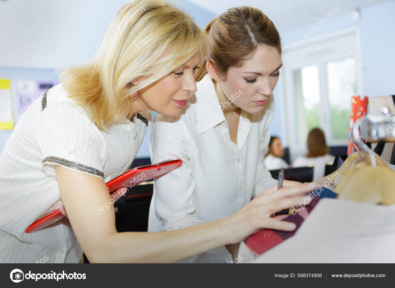 depositphotos_568374806-stock-photo-intern-clothing-quality-control